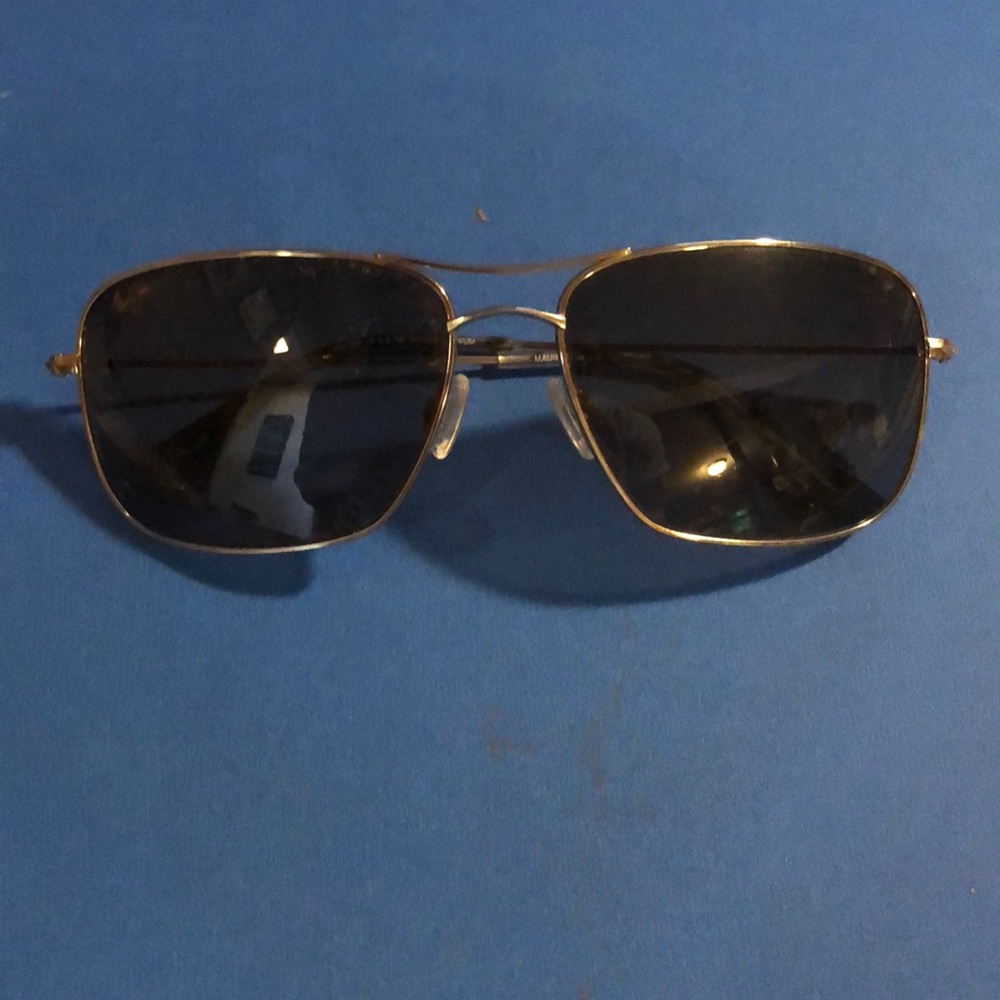 Kami Aviaor sunglasses